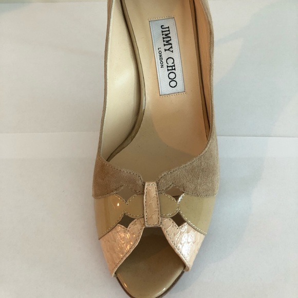 Jimmy Choo peep toe taupe pumps. - Picture 2 of 8